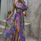 Whitney - Elegant and Flowing Dress