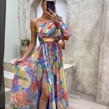 Whitney - Elegant and Flowing Dress