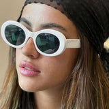 Averi - Sleek Sunglasses