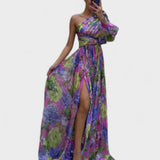 Whitney - Elegant and Flowing Dress