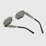 Jaylynne - Elegant Sunglasses