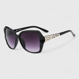 Avalynne - Sophisticated Sunglasses