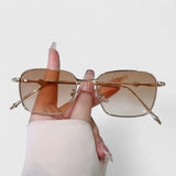 Raygynn - Stylish Sunglasses