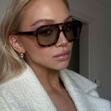 Jaslynn - Elegant Sunglasses