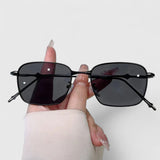 Raygynn - Stylish Sunglasses