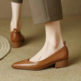Helen Classic Pumps