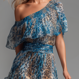 Wild - Long chiffon dress with leopard print and bare shoulders