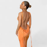 Luna - The dress that celebrates curves