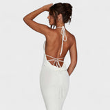 Luna - The dress that celebrates curves